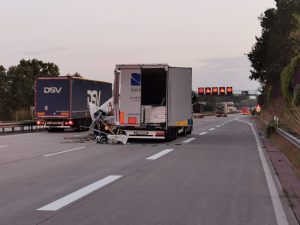 ABC Gefahrgut LKW Unfall
